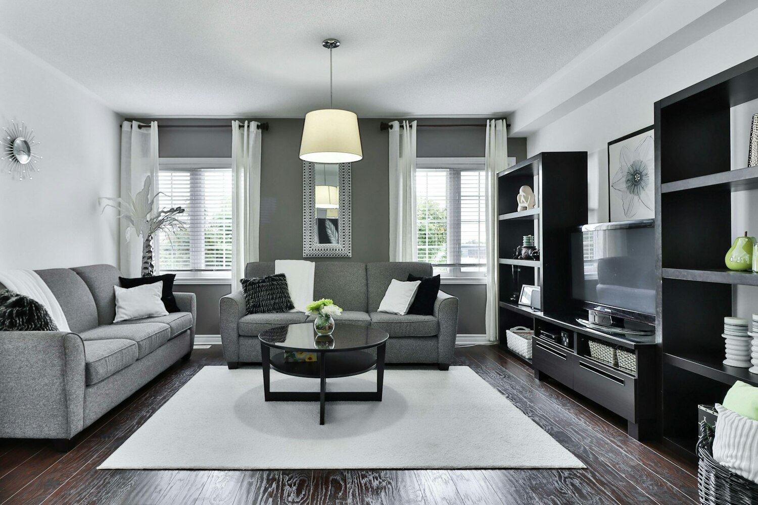 <span style="font-weight: bold;">Picturi</span>
